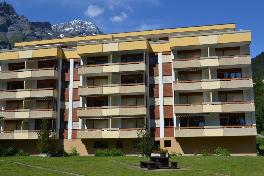 Baron / Baronesse Apartments Leukerbad Exterior foto